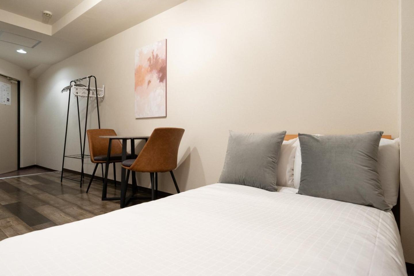 Apartamento Shinjuku Okada Building Tokio Habitación foto